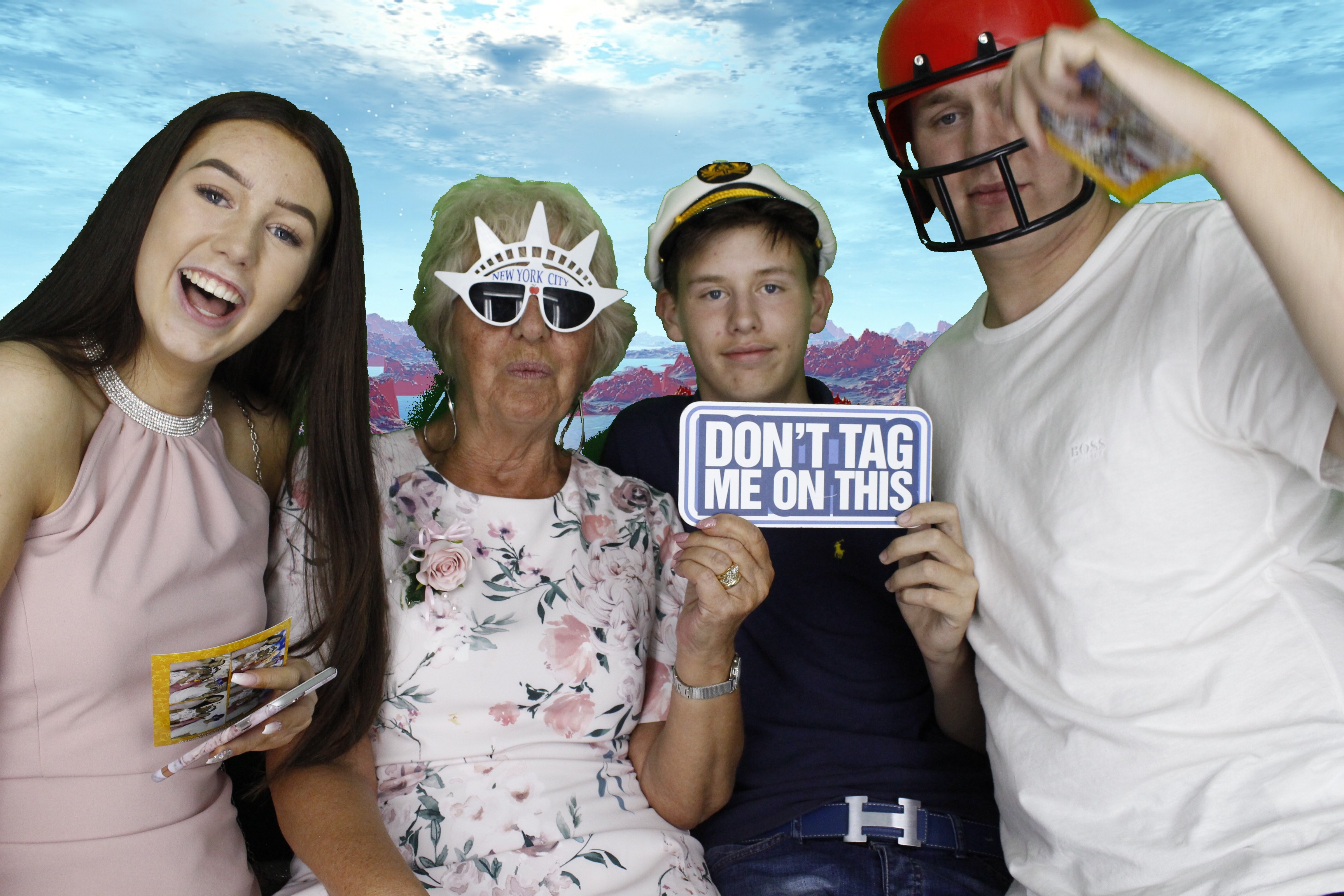 Hollie Mills | View more photos from the event at gallery.myphotoboothexperience.co.uk/u/MyPhotoBoothExperienceLtd/Hollie-Mills
